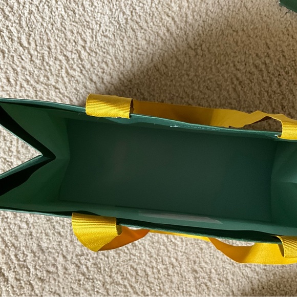 kate spade paper shopping bags (2) - Picture 5 of 11